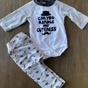 🎉🎉🎉 Boys 2pc Mustach set